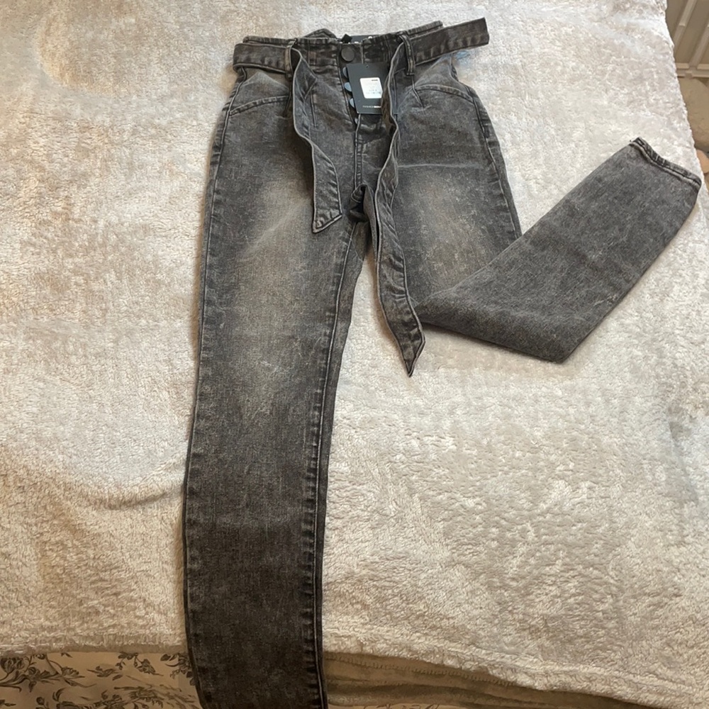 Fashion Nova All Wrapped Up High Rise Jeans Sz. 0